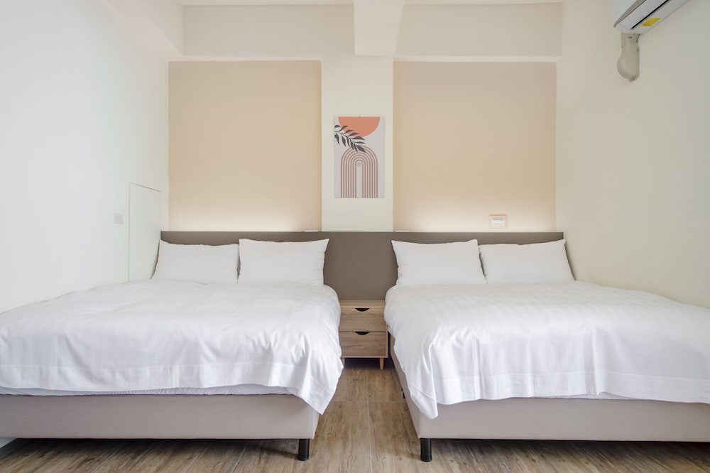 dragonfly travel photography