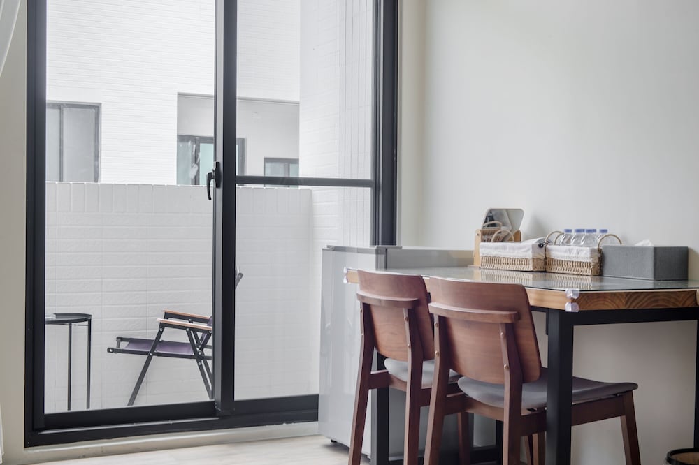 dragonfly travel photography