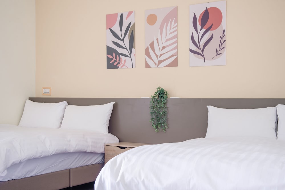 dragonfly travel photography