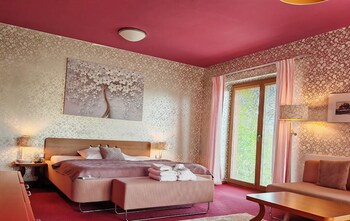 hotel rajska zahrada