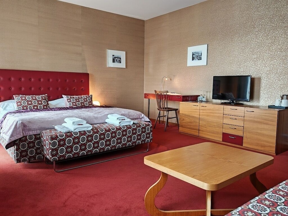 hotel rajska zahrada