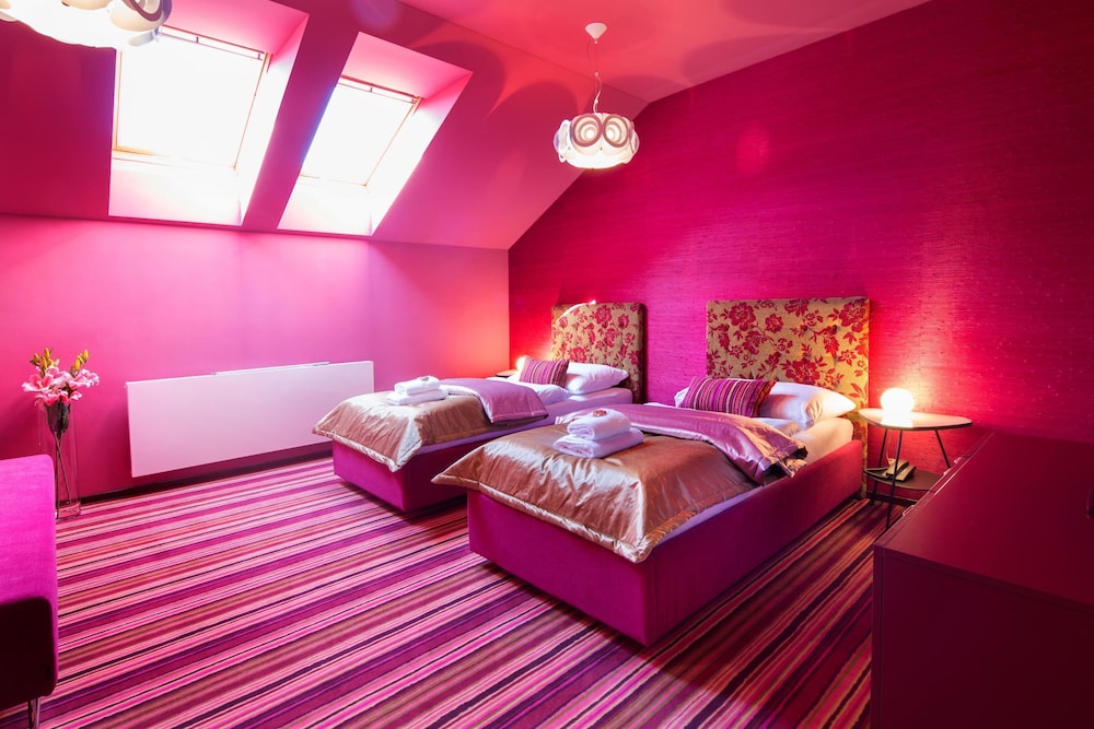 hotel rajska zahrada