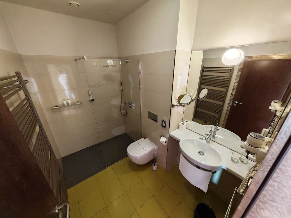 hotel rajska zahrada