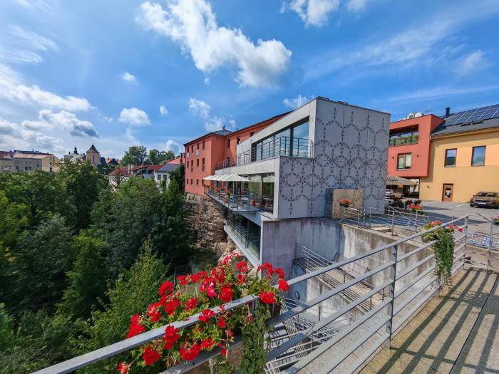 hotel rajska zahrada