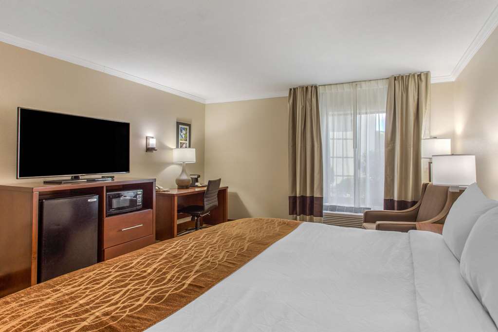 comfort inn asheville east blue ridge pkwy access