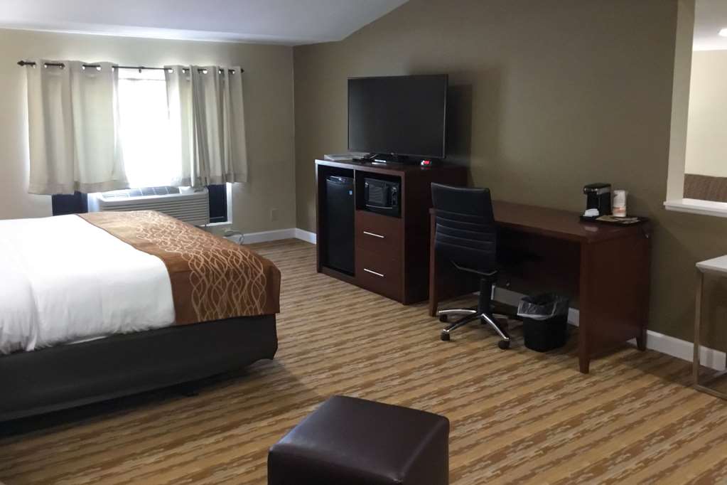 comfort inn asheville east blue ridge pkwy access