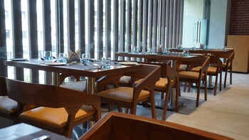 purple beds by vits dwarkesh surat