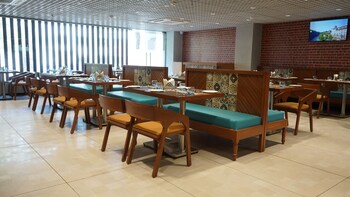 purple beds by vits dwarkesh surat