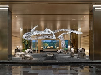 Hilton Nanjing Niushoushan,China>>Nanjing,3.5 star