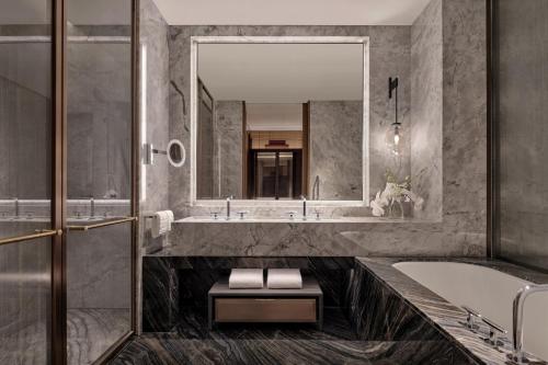 conrad shenzhen