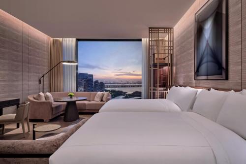 conrad shenzhen