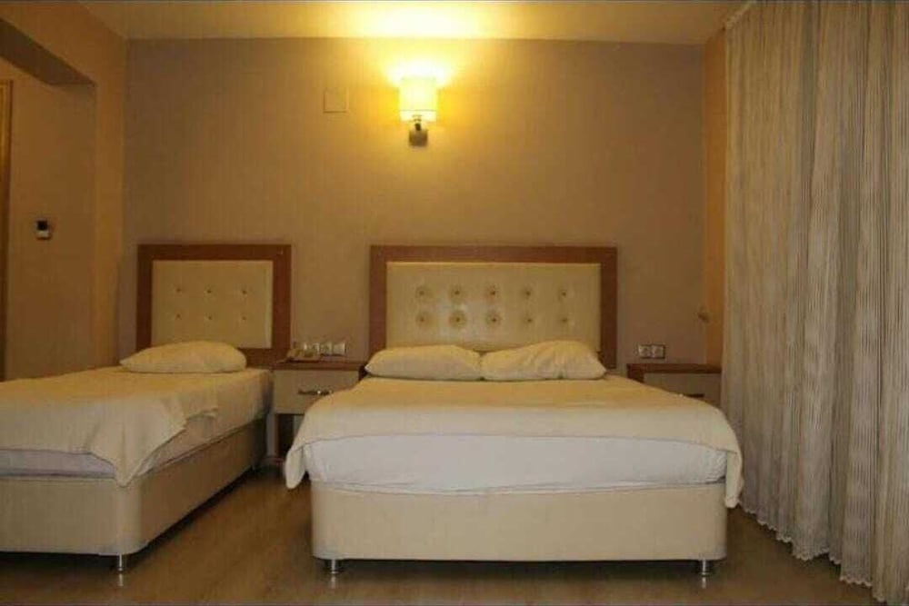 sato otel