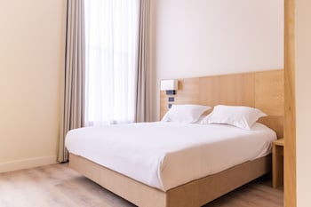 school lane hotel in liverpool one