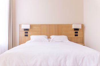 school lane hotel in liverpool one