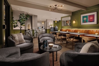 the cottages hotel