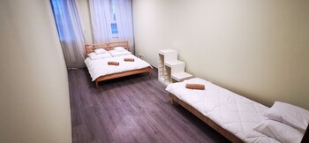 hostel warszawa powstaniec