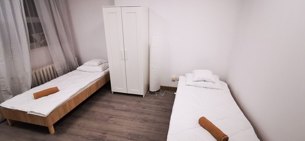 hostel warszawa powstaniec