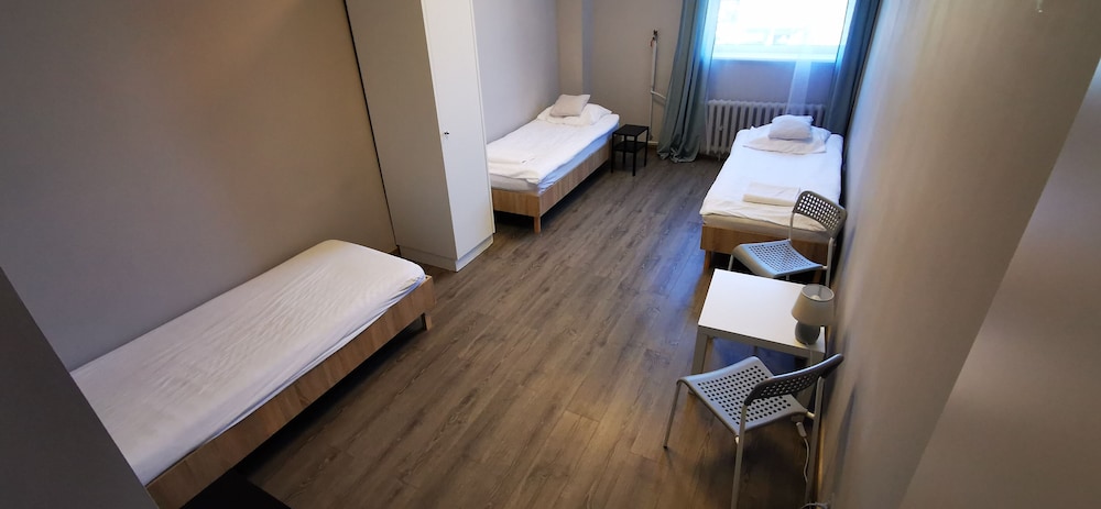 hostel warszawa powstaniec