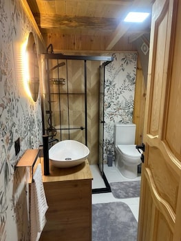 limkhona dome chalet