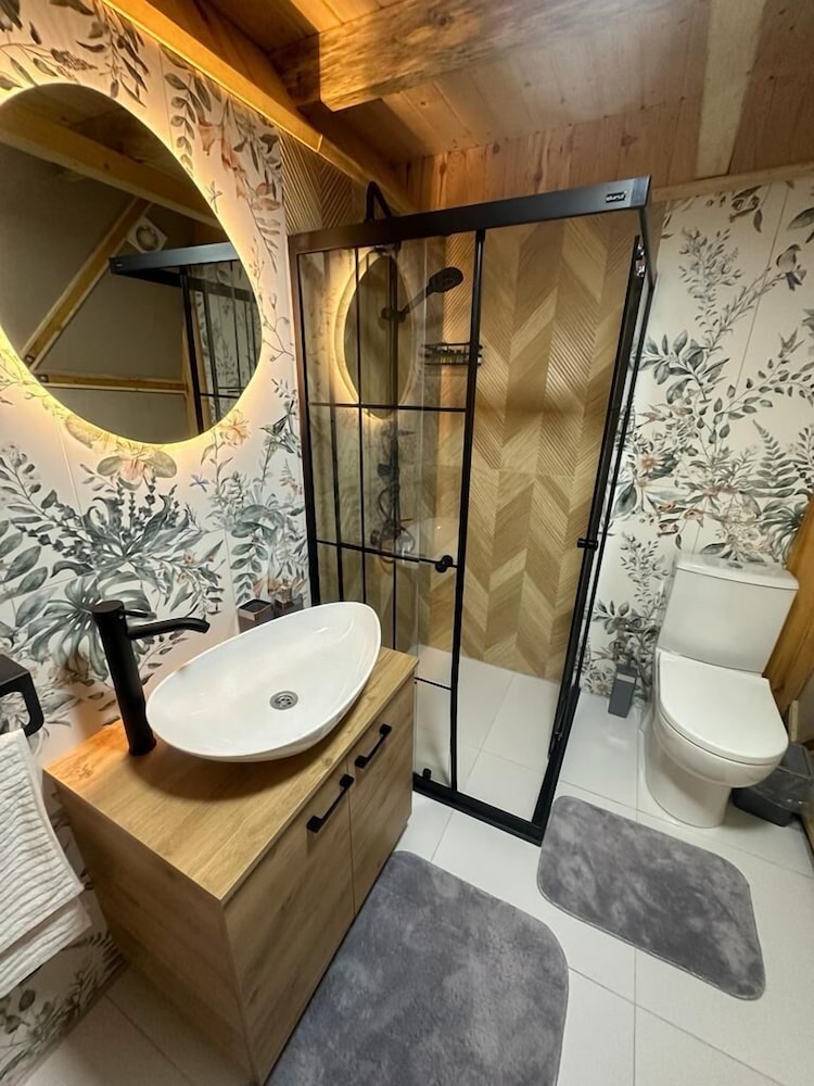 limkhona dome chalet