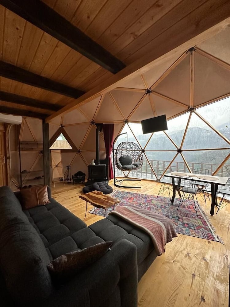 limkhona dome chalet