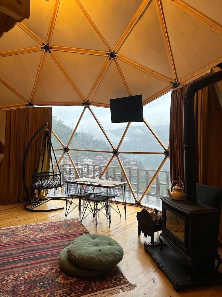 limkhona dome chalet