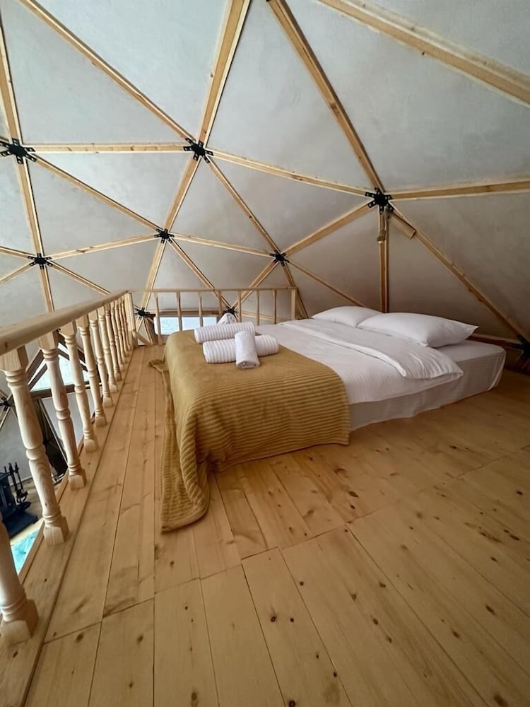 limkhona dome chalet