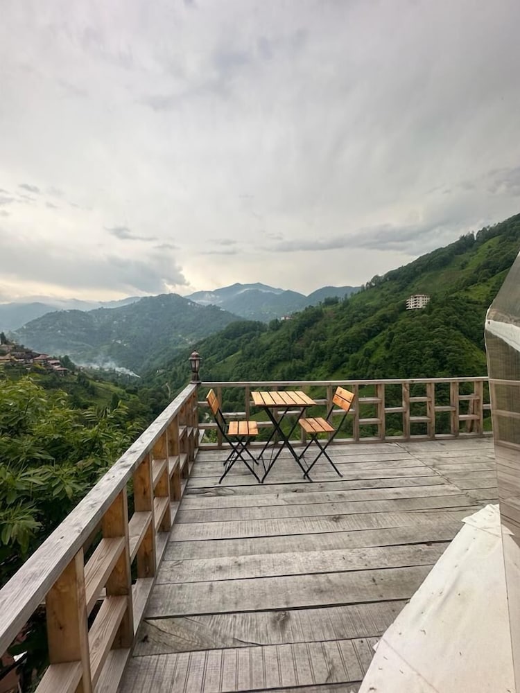 limkhona dome chalet