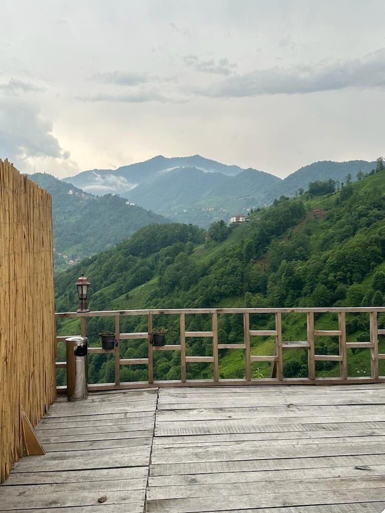 limkhona dome chalet