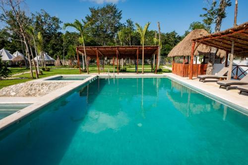 xakluum eco glampings