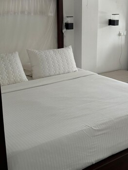 focus hub weligama