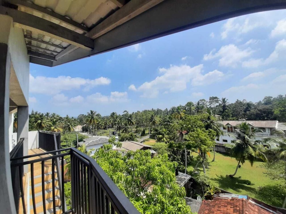 focus hub weligama