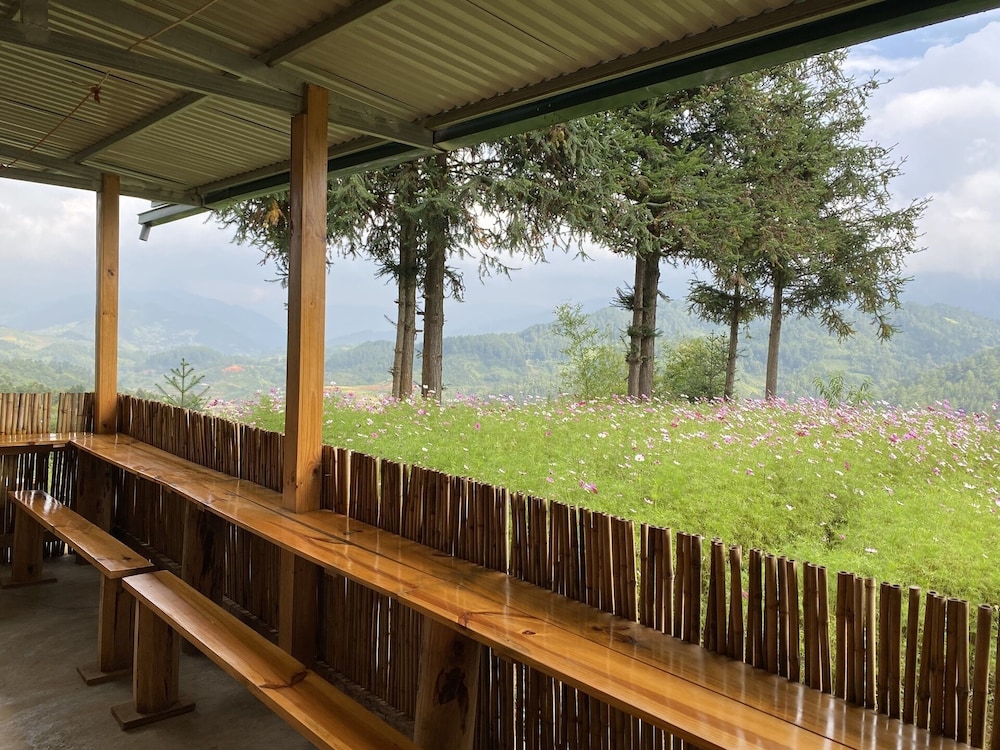 hmongs life homestay and trekking