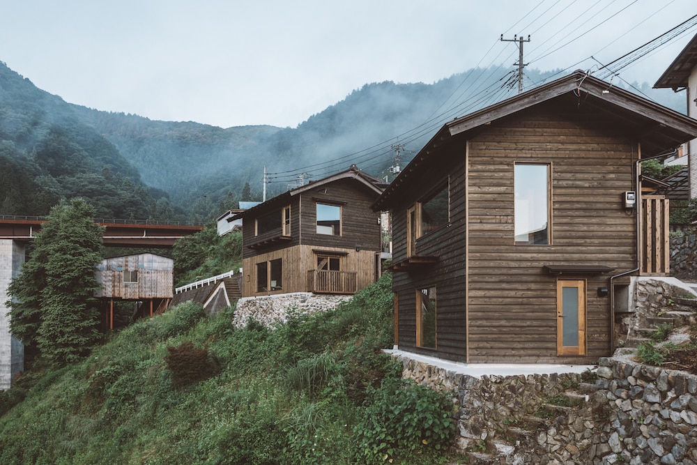 nipponia kosuge village cliff side villa