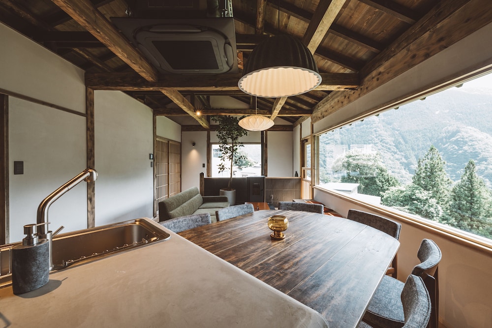nipponia kosuge village cliff side villa