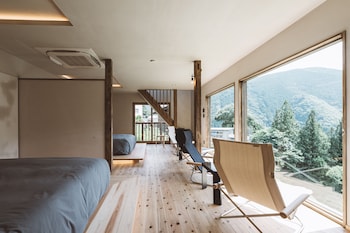 nipponia kosuge village cliff side villa