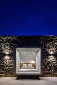 tinos