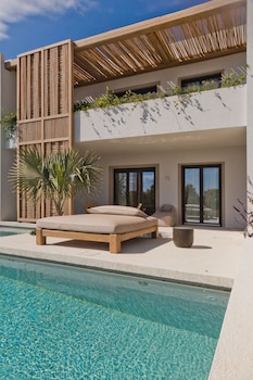 almi luxury rooms