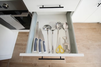 oriente dna studios x