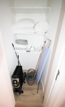 oriente dna studios x