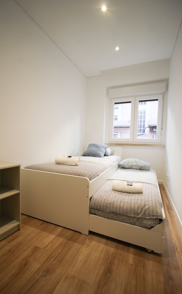 oriente dna studios x