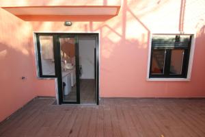 oriente dna studios x