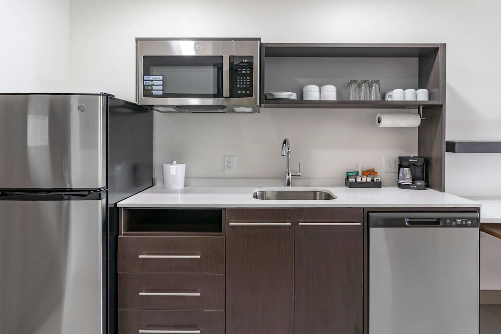 home2 suites lexington keeneland airport ky