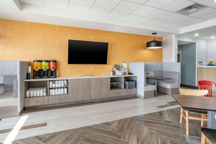 home2 suites lexington keeneland airport ky