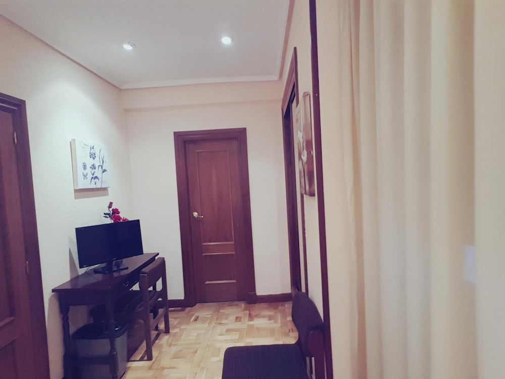 hotel residencia castellano i