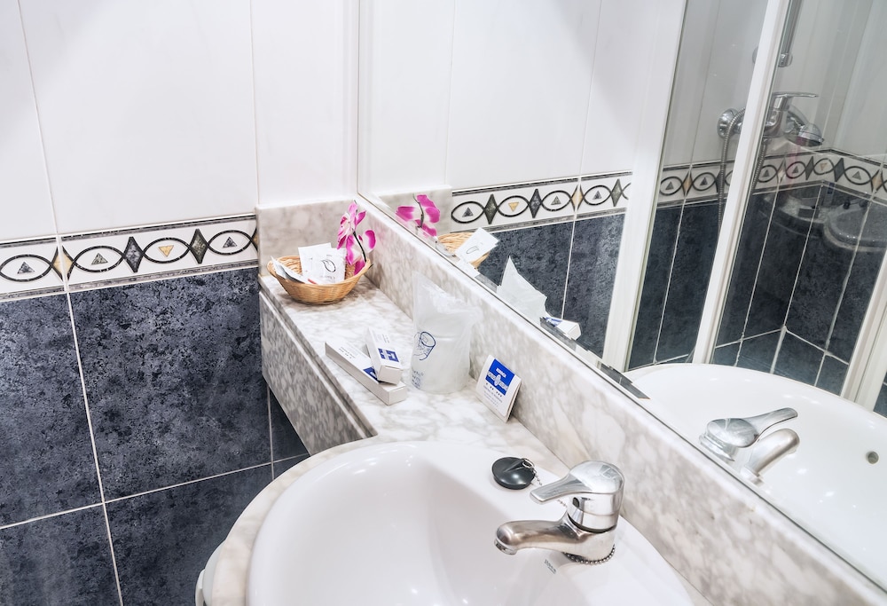 hotel residencia castellano i