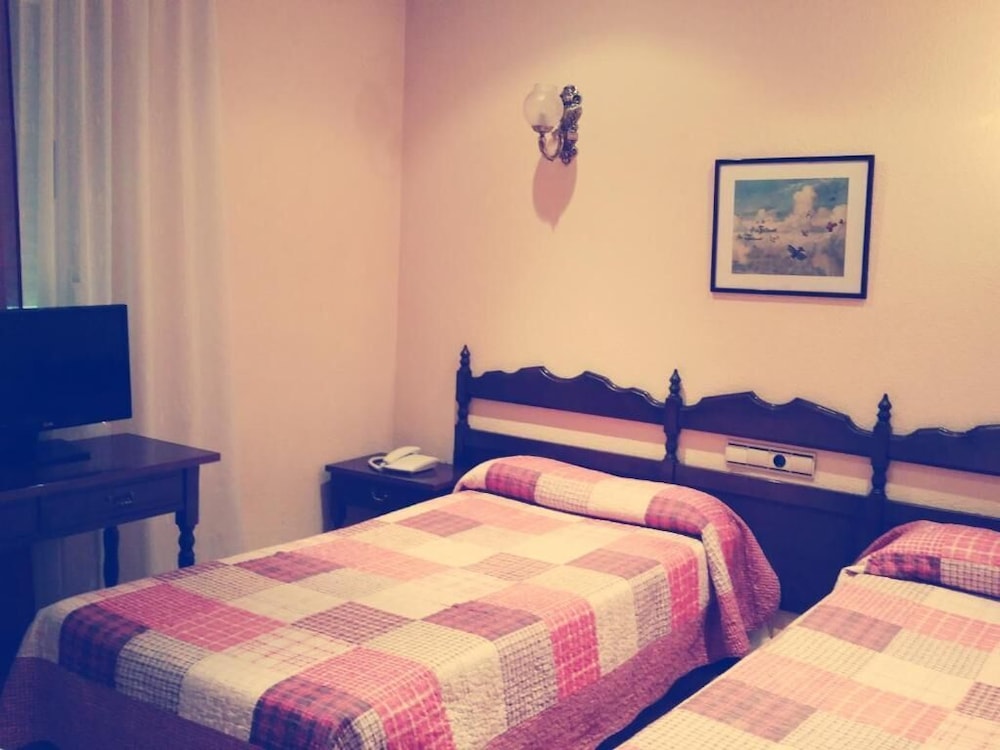 hotel residencia castellano i