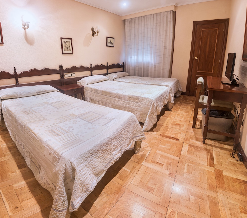 hotel residencia castellano i