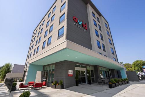 avid hotel brooklyn dyker heights an ihg hotel