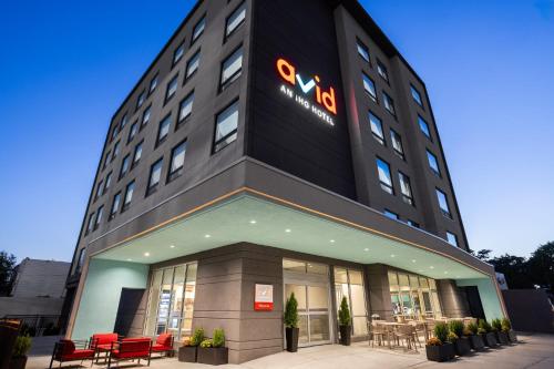 avid hotel brooklyn dyker heights an ihg hotel